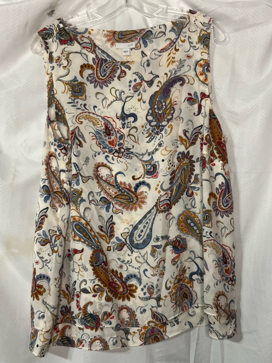 Tahari Tops - J Jill Paisley Sleeveless V-Neck Top in Cream by Tahari L